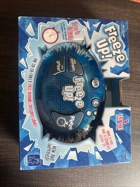 NEW Educational Insights Freeze Up! Game NIB